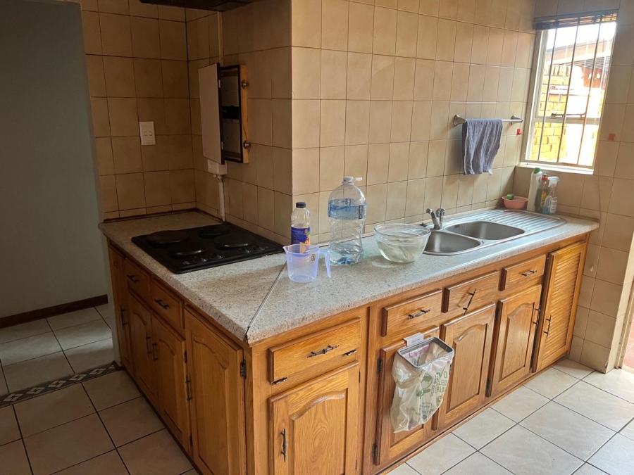 To Let 3 Bedroom Property for Rent in Langenhovenpark Free State